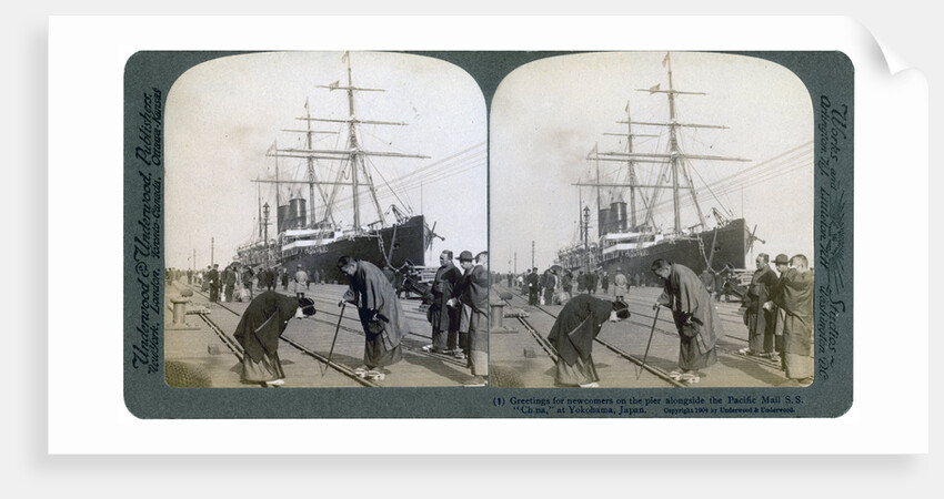 Greeting for newcomers on the pier alongside the Pacific Mail SS China by Underwood & Underwood