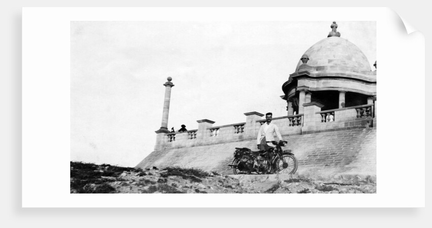 Karachi Pier by Anonymous