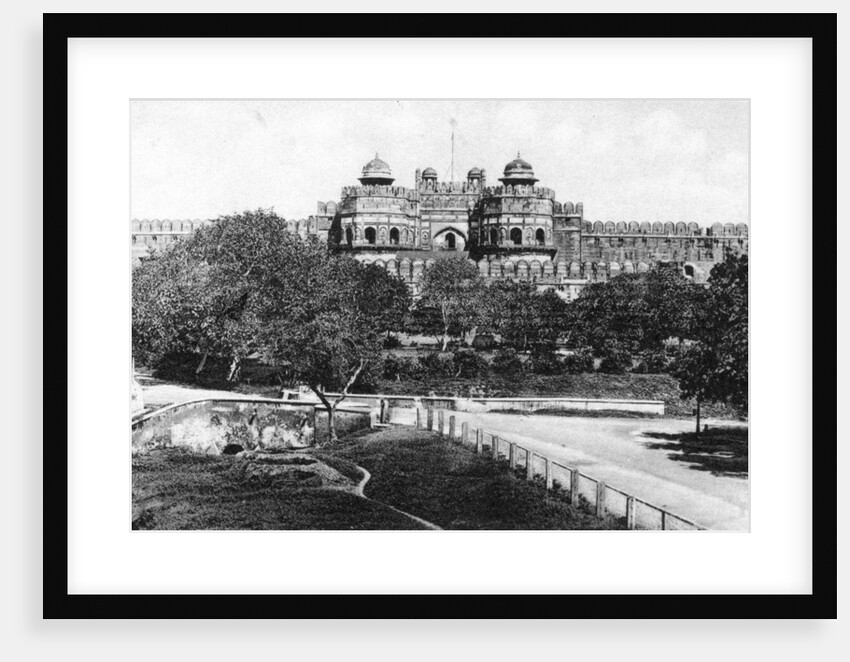 Delhi Gate, Fort Agra by Anonymous