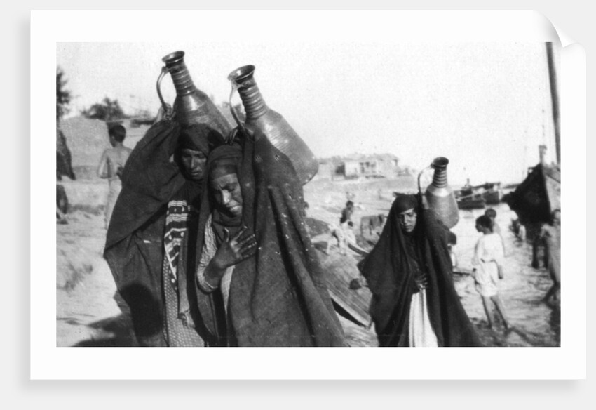 Female water carriers, Amarah, Iraq by Anonymous