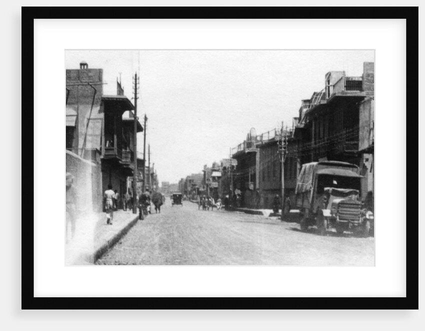New Street, Baghdad, Mesopotamia, WWI by Anonymous