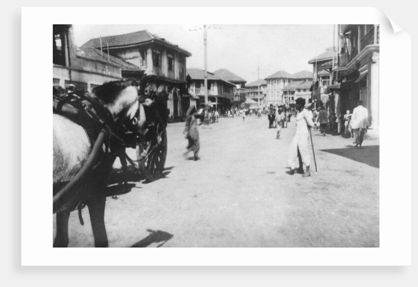 A street in Mumbai (Bombay), India by Anonymous