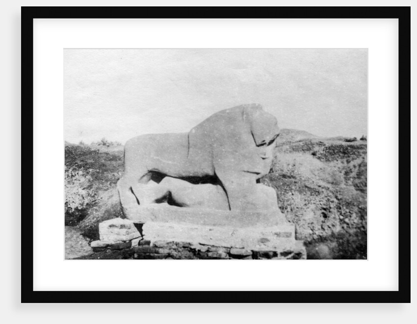 Lion of Babylon statue, Babylon, Babil, Mesopotamia by Anonymous