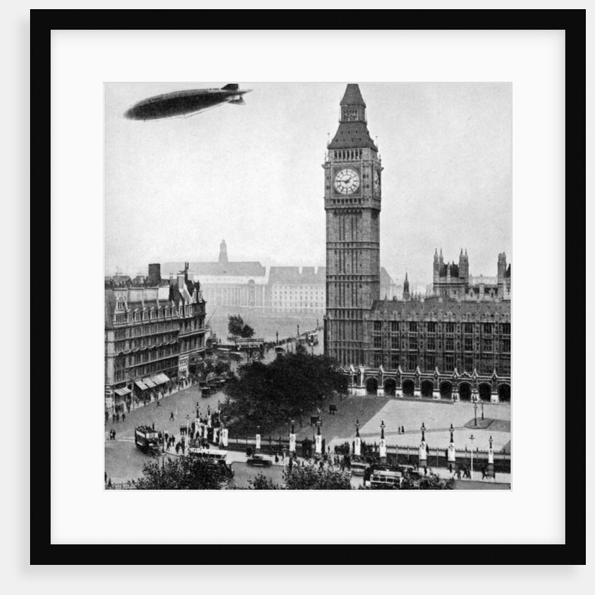 The R101 passing over the House of Commons by Anonymous