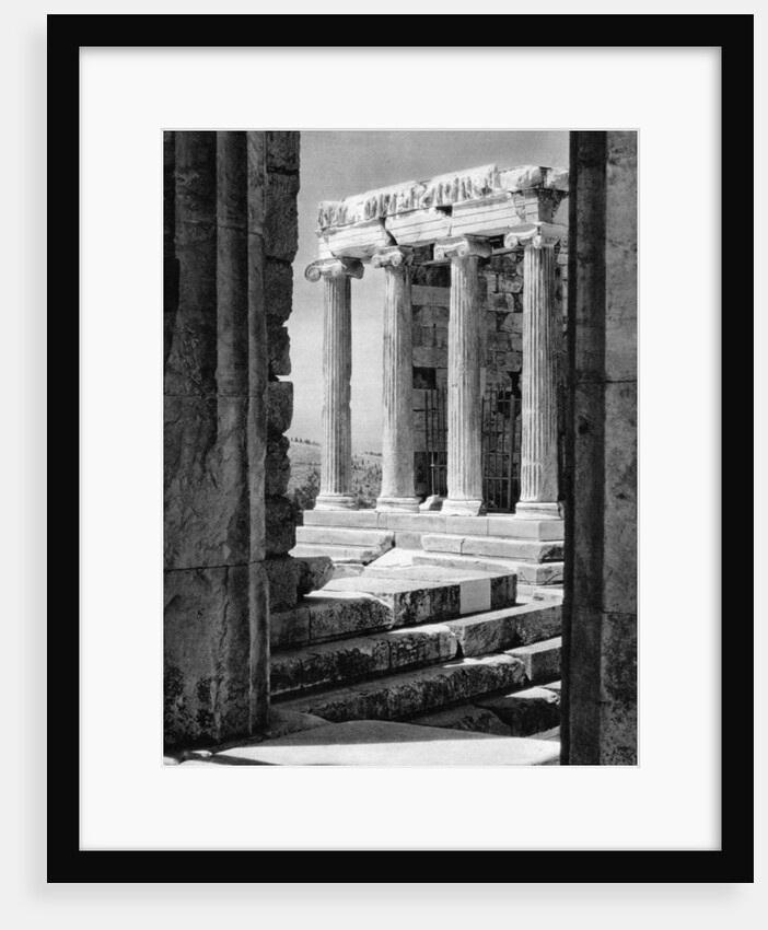 Temple of Nike, Athens by Martin Hurlimann