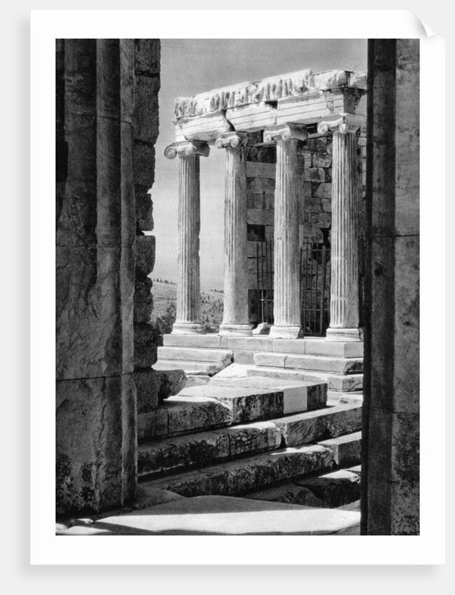 Temple of Nike, Athens by Martin Hurlimann