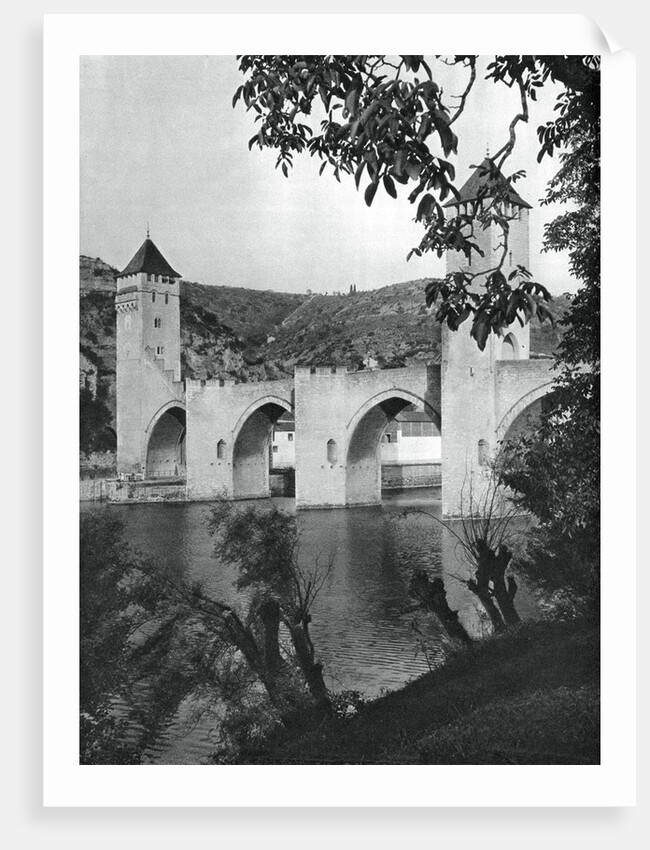 Pont Valentre, Cahors, France by Martin Hurlimann