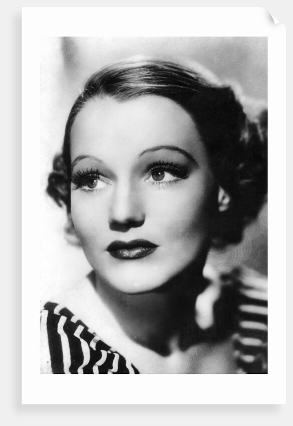 Constance Cummings by Anonymous
