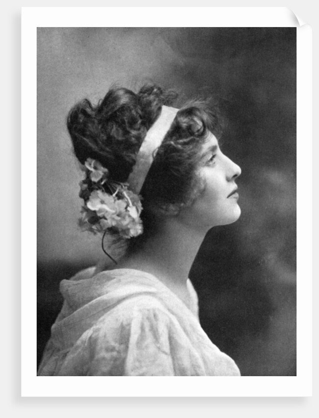 Iris Hoey by Anonymous