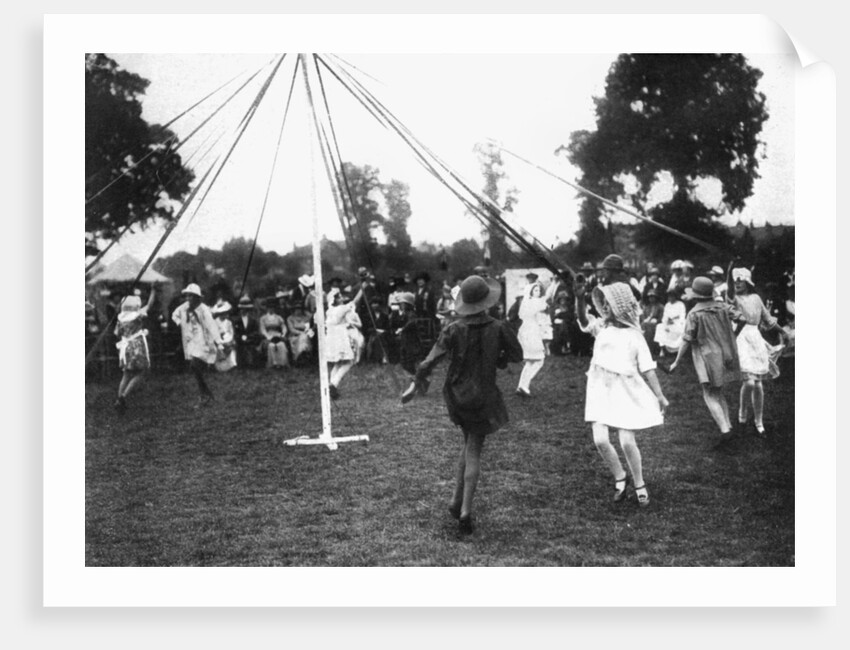 Children dancing round a maypole by Anonymous