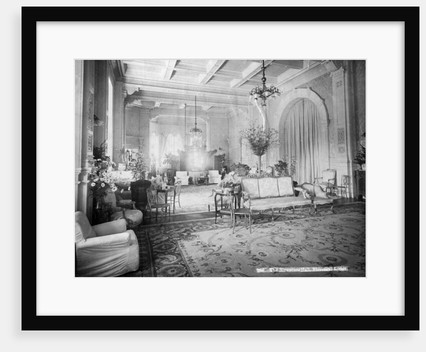 The reception hall, Viceregal Lodge, India by Anonymous