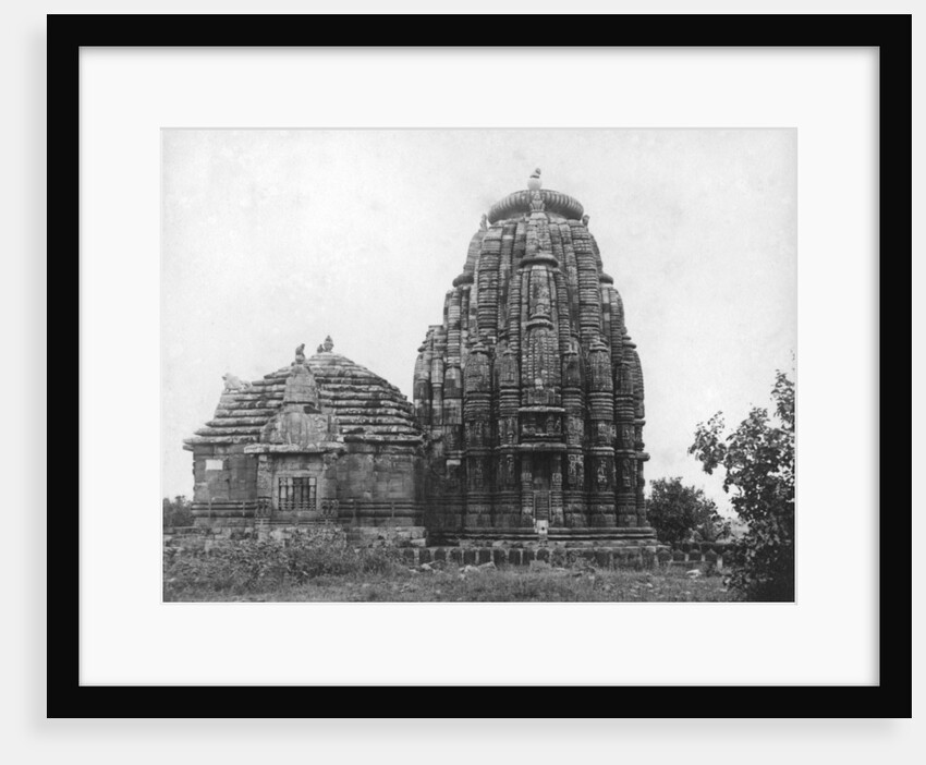 Lingaraj temple, Bhubaneswar, Orissa,  India by FL Peters