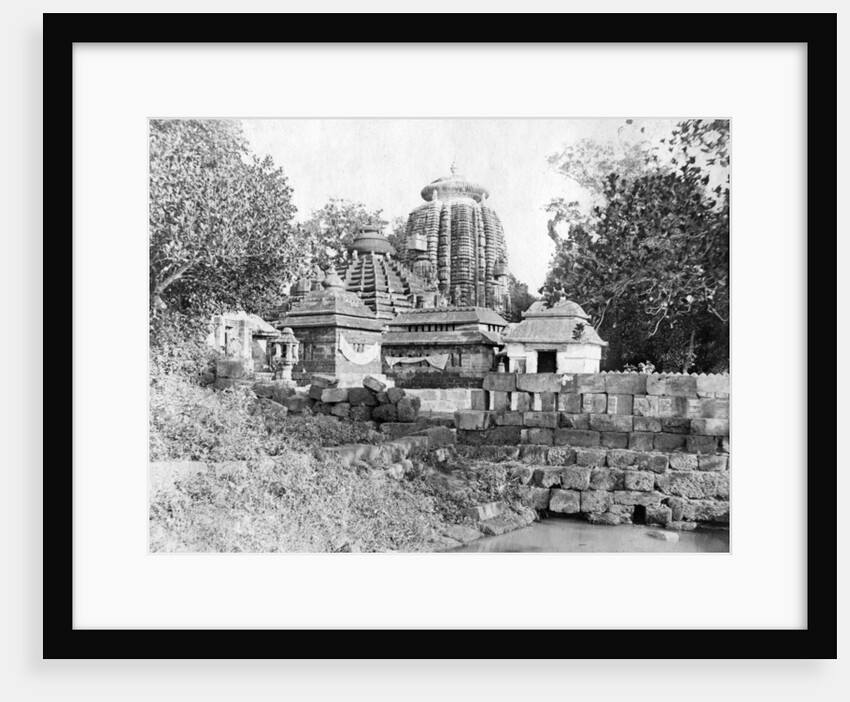 Lingaraj temple, Bhubaneswar, Orissa,  India by FL Peters