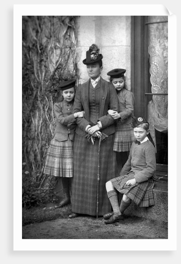 Princess Louise Margaret of Prussia (1860-1917), Duchess of Connaught and Strathearn by W&D Downey