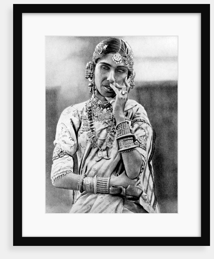 Indian nautch girl by Anonymous