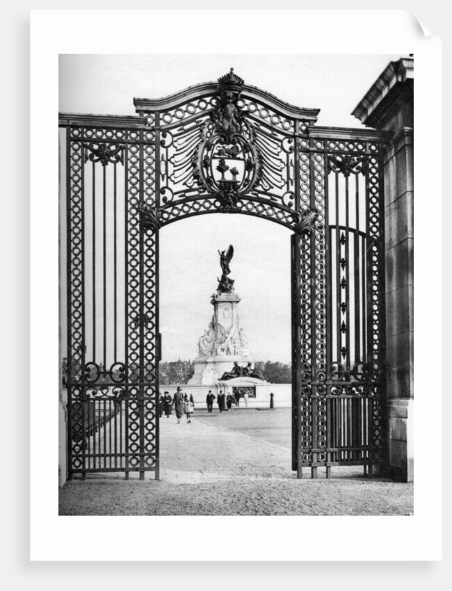 Wought-iron gates, Buckingham Palace, London by McLeish