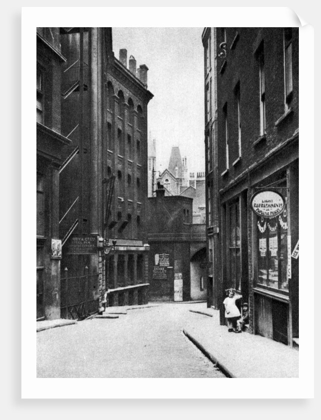 From the Old Bailey looking down the hill of Fleet Lane, London by Anonymous