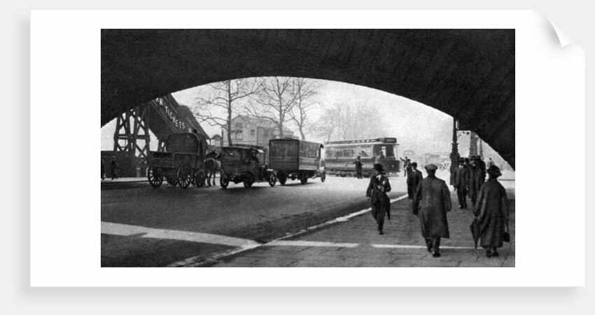 The Embankment, London by Anonymous