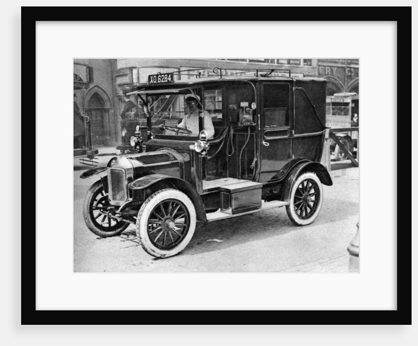 A London taxi by Anonymous