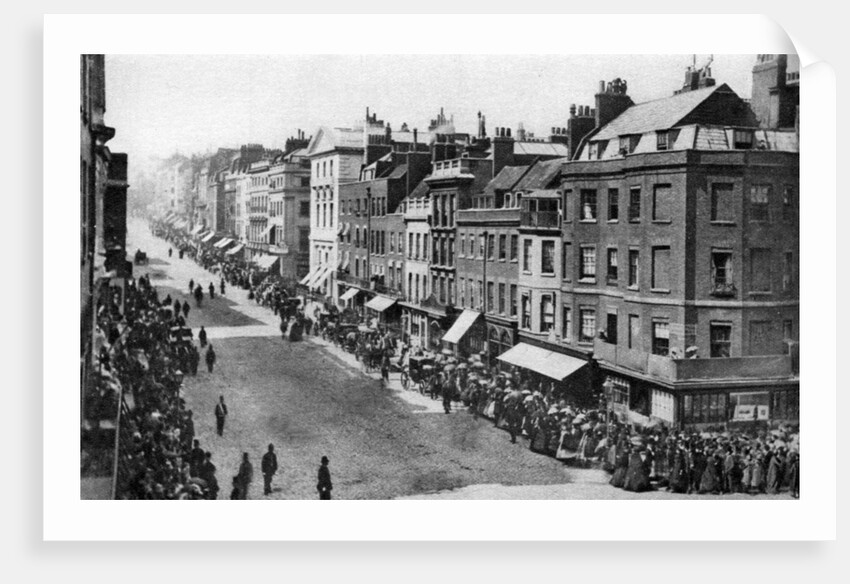 Crowds waiting for the Queen in St James's Street, London, 1880s by Anonymous