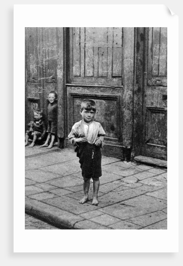 An East End child, London by Anonymous