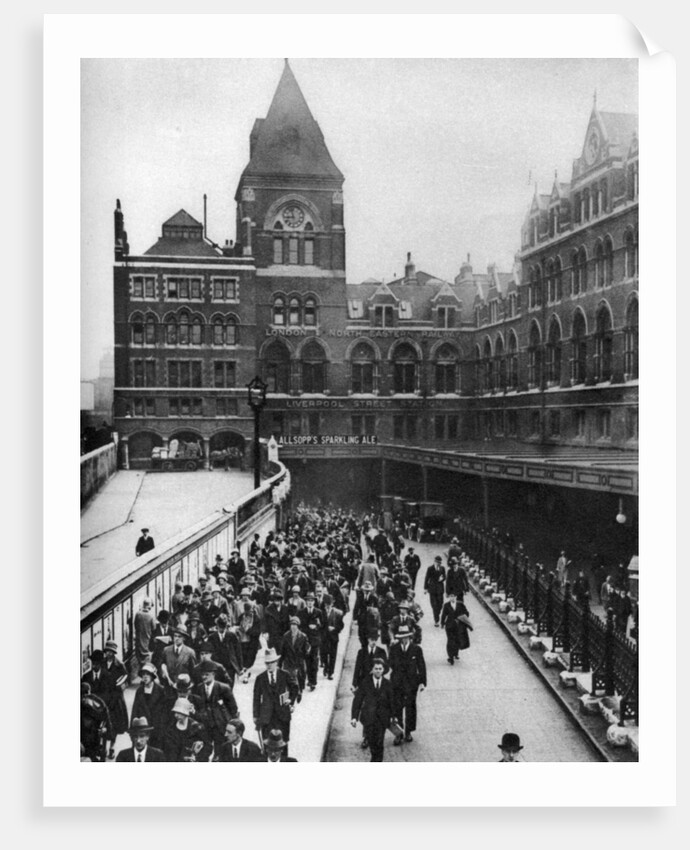 Liverpool Street Station at nine o'clock in the morning, London by Anonymous