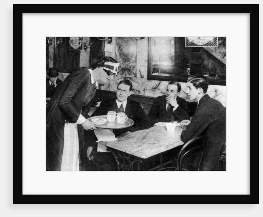 Eleven o'clock coffee, London by Anonymous