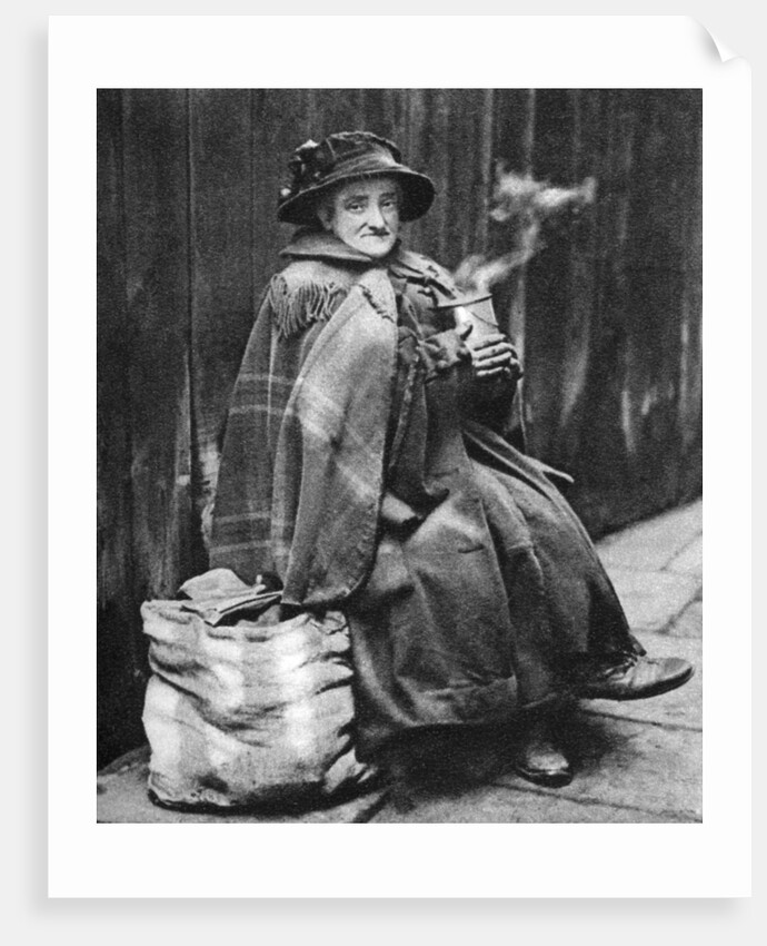 Old woman, back of Fleet Street, London by Hoppe