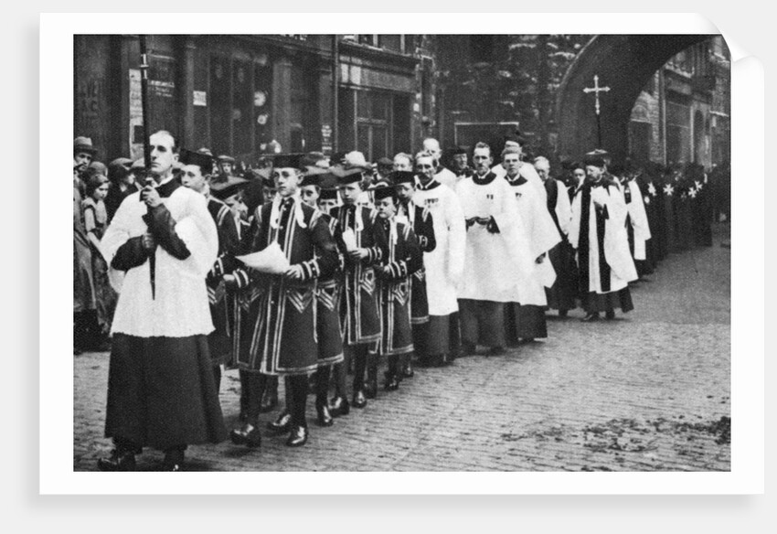 Chapel Royal choirboys in procession, Clerkenwell, London by Anonymous