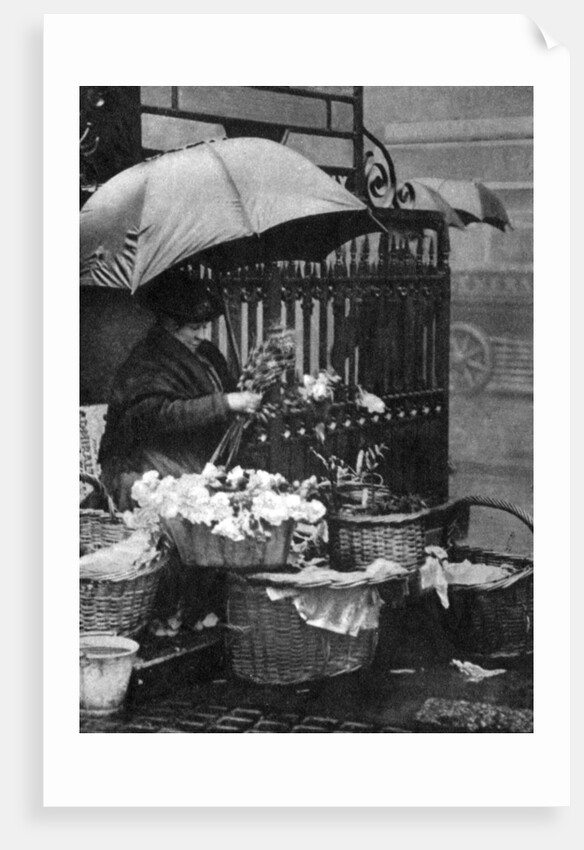 Flower seller, Piccadilly Circus, London by Anonymous