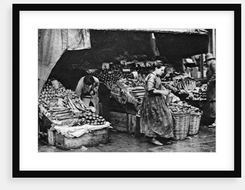 A greengrocer of the Commercial Road, London by Anonymous