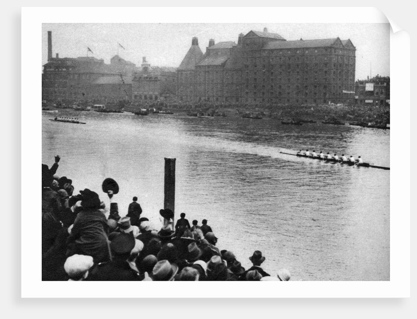 Finish of the Oxford and Cambridge Boat Race, London by Anonymous