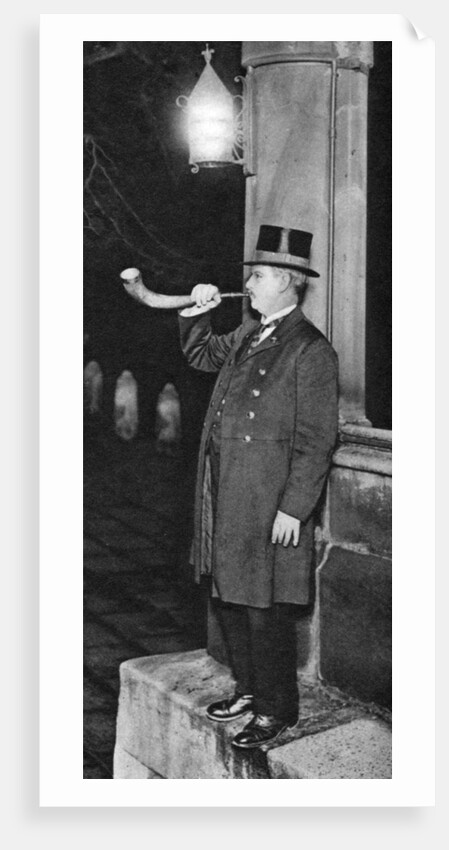 Panyer-man blowing a silver mounted ox-horn, Middle Temple Hall, London by Anonymous