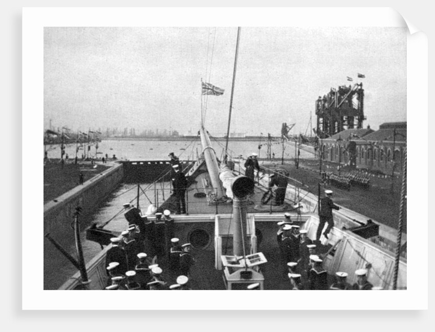The opening of the Alexandra Dock at Cardiff in 1907 by Queen Alexandra