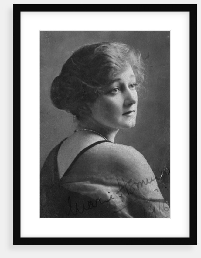 Marie Hemingway (1883-1939), English actress by Elliott & Fry