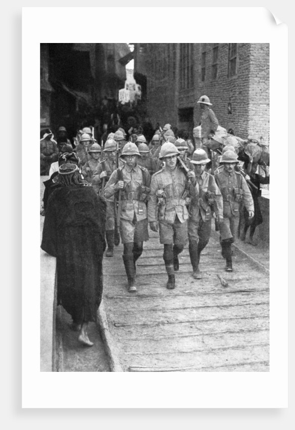 British troops on the way to Baghdad, First World War by Anonymous