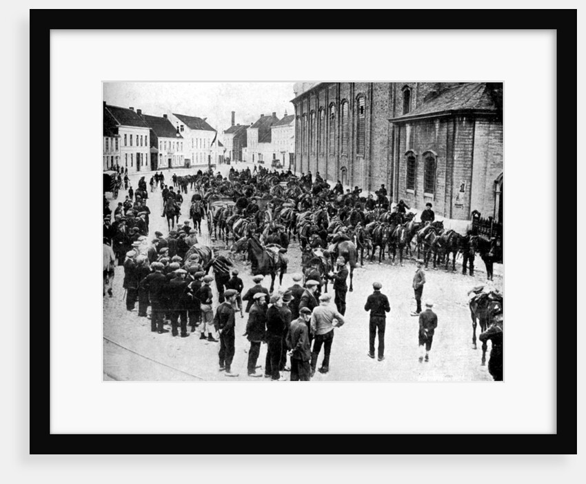 Belgian guns, made by Krupp, preparing for battle near Ghent, Belgium, First World War by Anonymous