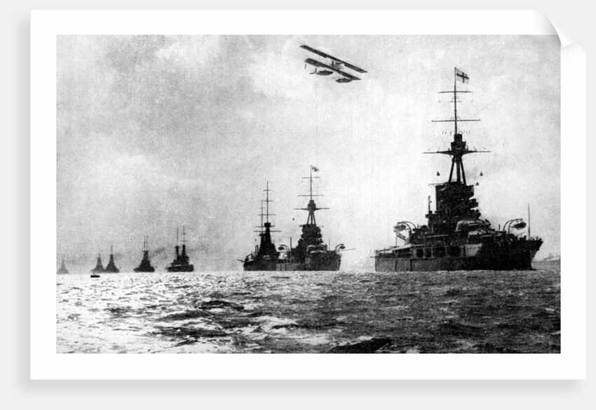 Dreadnoughts and hydroplane, British Grand Fleet, North Sea, First World War by Anonymous