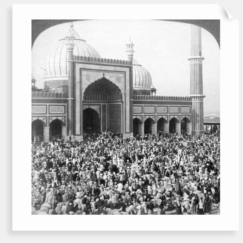 Fast Day within the Jumma Musjid, Delhi, India by Underwood & Underwood