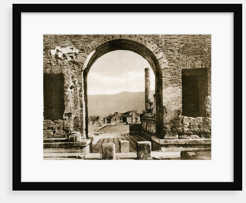 Arco di Nerone, Pompeii, Italy by Anonymous
