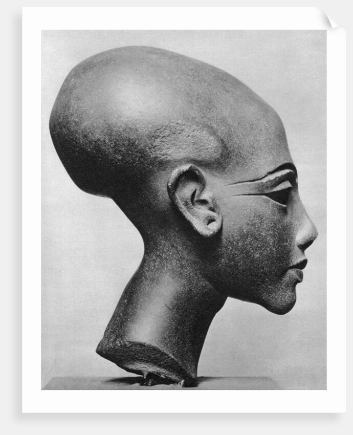 A daughter of King Ikhnaton by Anonymous