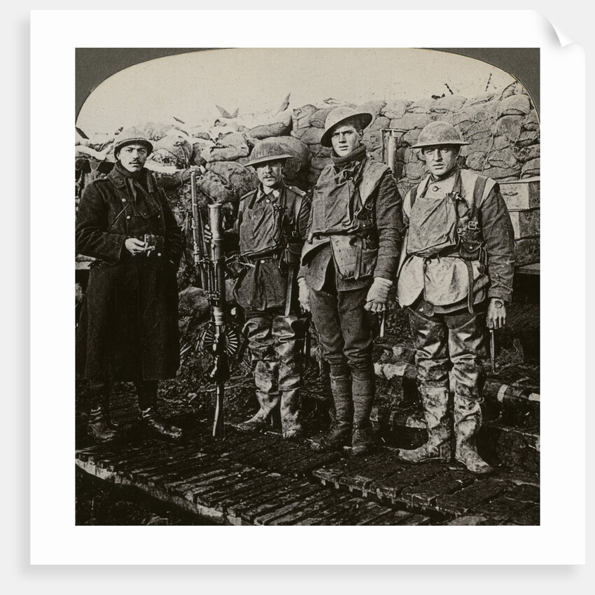 Lewis machine gunners, Hollebeke, Belgium, World War I by Realistic Travels Publishers