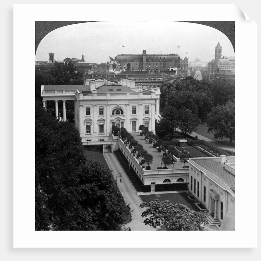 The White House, Washington DC, USA by Underwood & Underwood