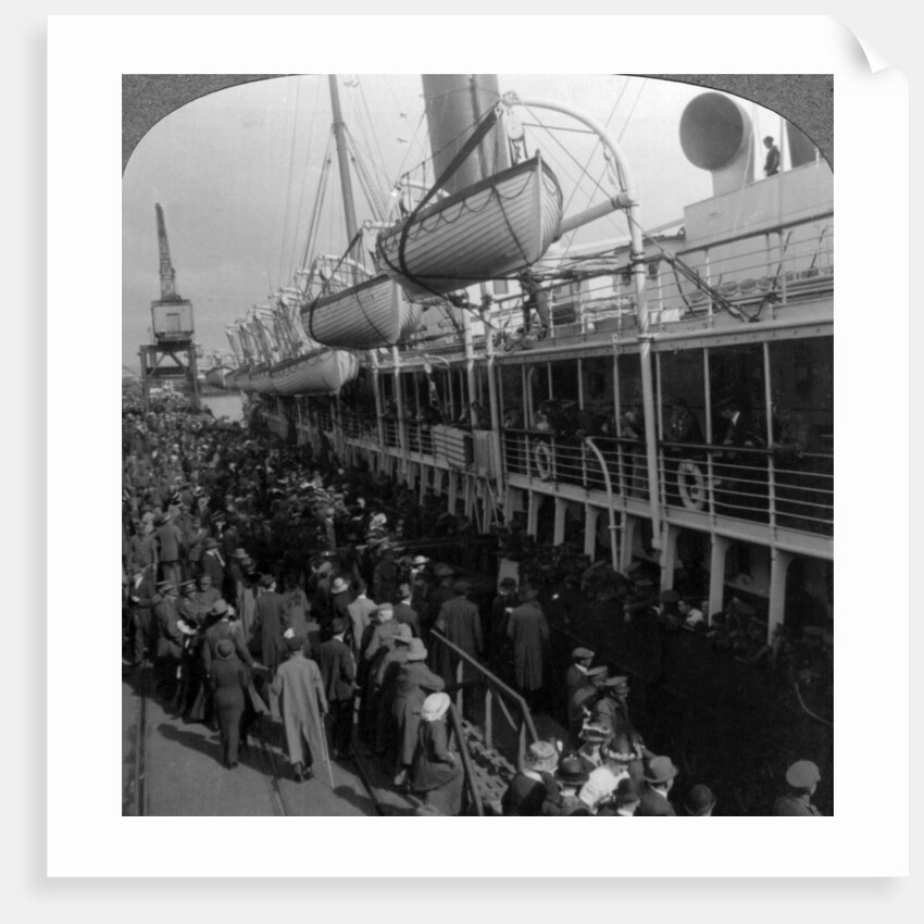 Aviation Corps boarding a ship, World War I by Realistic Travels Publishers