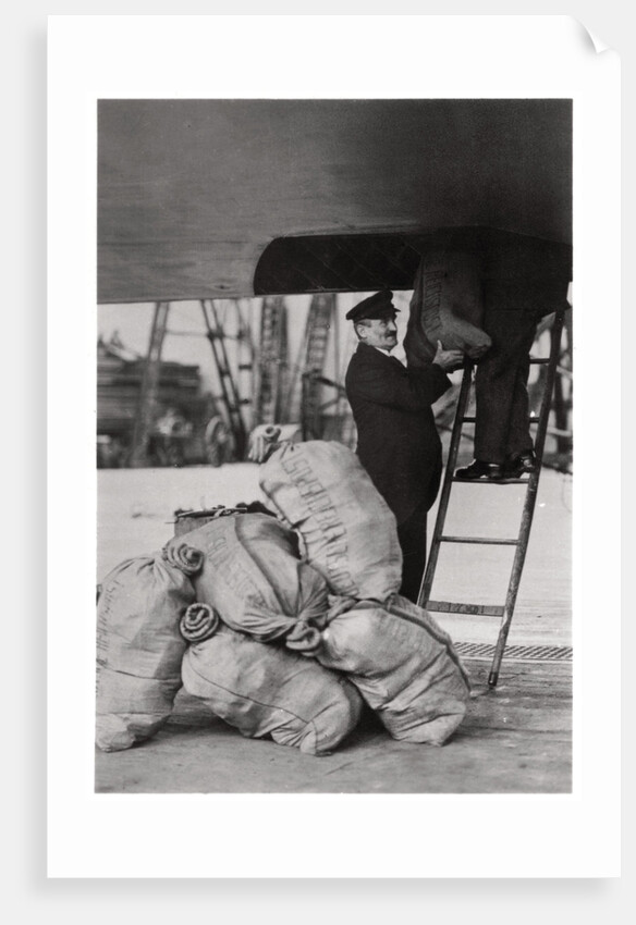 Shipping the post, Zeppelin LZ 127 'Graf Zeppelin' by Anonymous