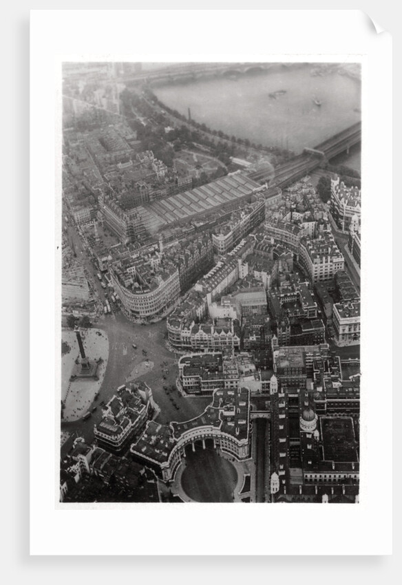 Aerial view of Trafalgar Square, London, from a Zeppelin by Anonymous