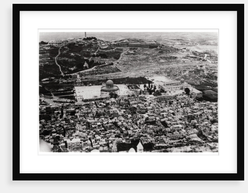 Aerial view of the Mosque of Omar, Jerusalem, Palestine, from a Zeppelin by Anonymous