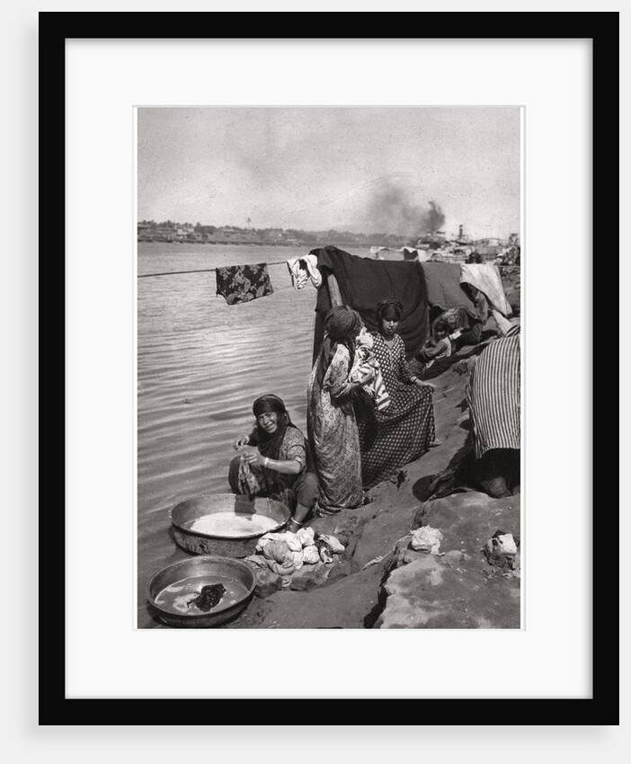 Washerwomen on the banks of the Tigris, Baghdad, Iraq by A Kerim