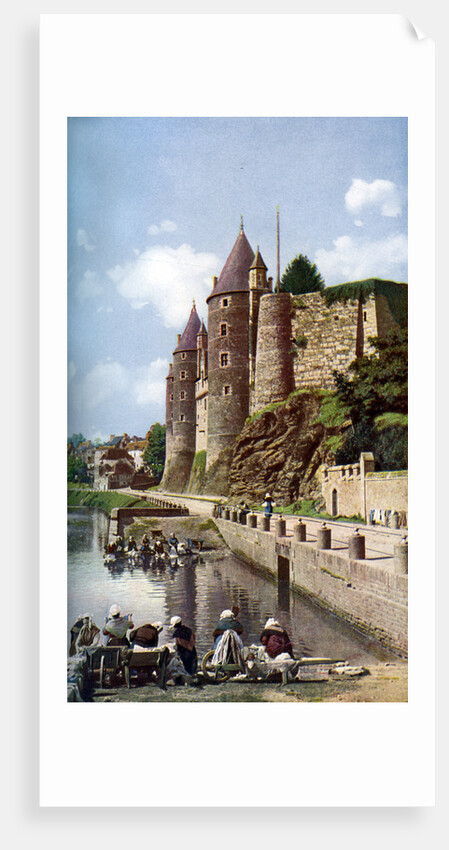The women of Josselin doing their laundry, Brittany, France by Anonymous