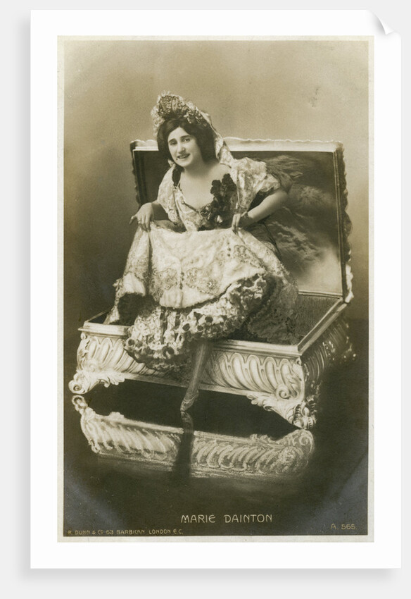 Marie Dainton, British actress by R Dunn and Co
